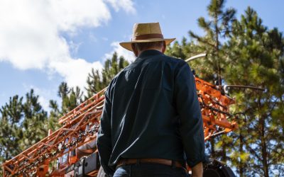 En la Travesía del Agricultor hacia el Éxito: Desafíos, Sacrificios y Triunfos.